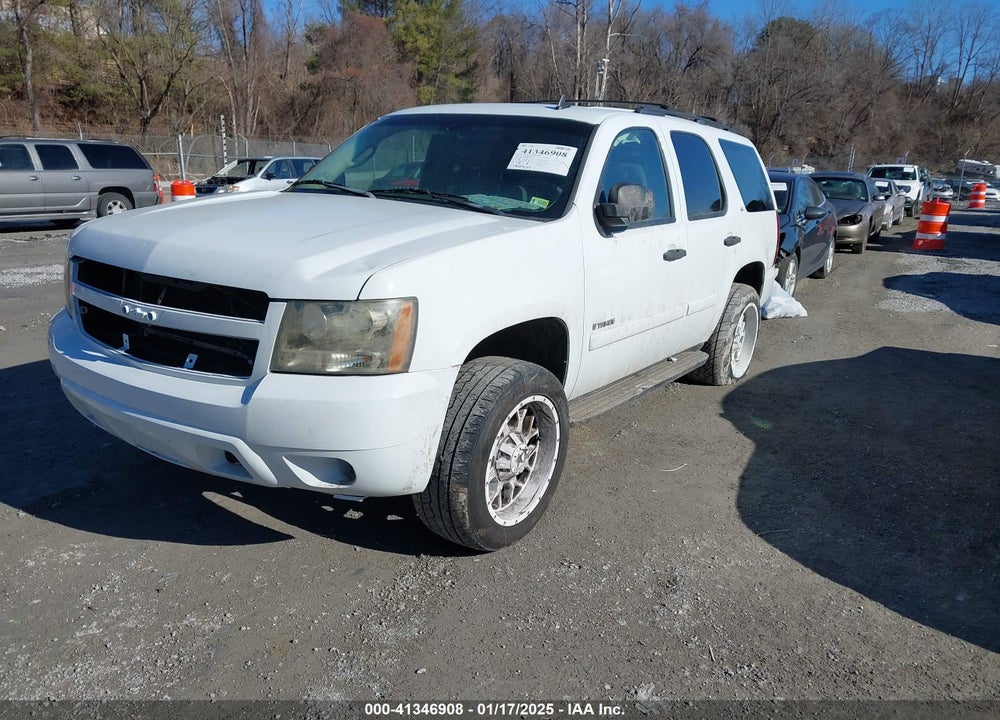 2008 CHEVROLET TAHOE LS VIN: 1GNFC13C88J193492