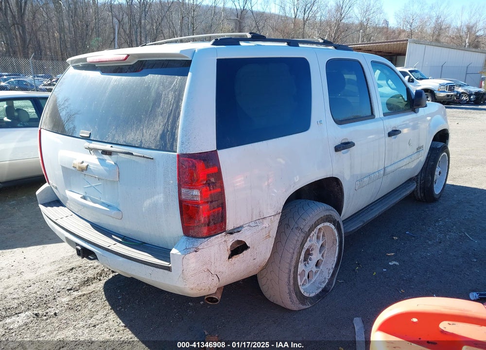 2008 CHEVROLET TAHOE LS VIN: 1GNFC13C88J193492