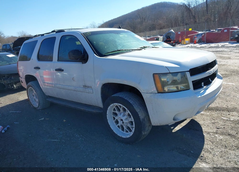 2008 CHEVROLET TAHOE LS VIN: 1GNFC13C88J193492