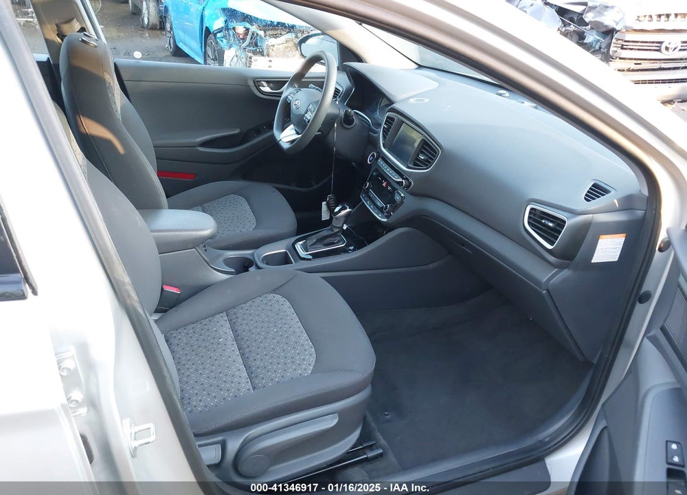 2017 HYUNDAI IONIQ HYBRID VIN: KMHC65LC3HU048459
