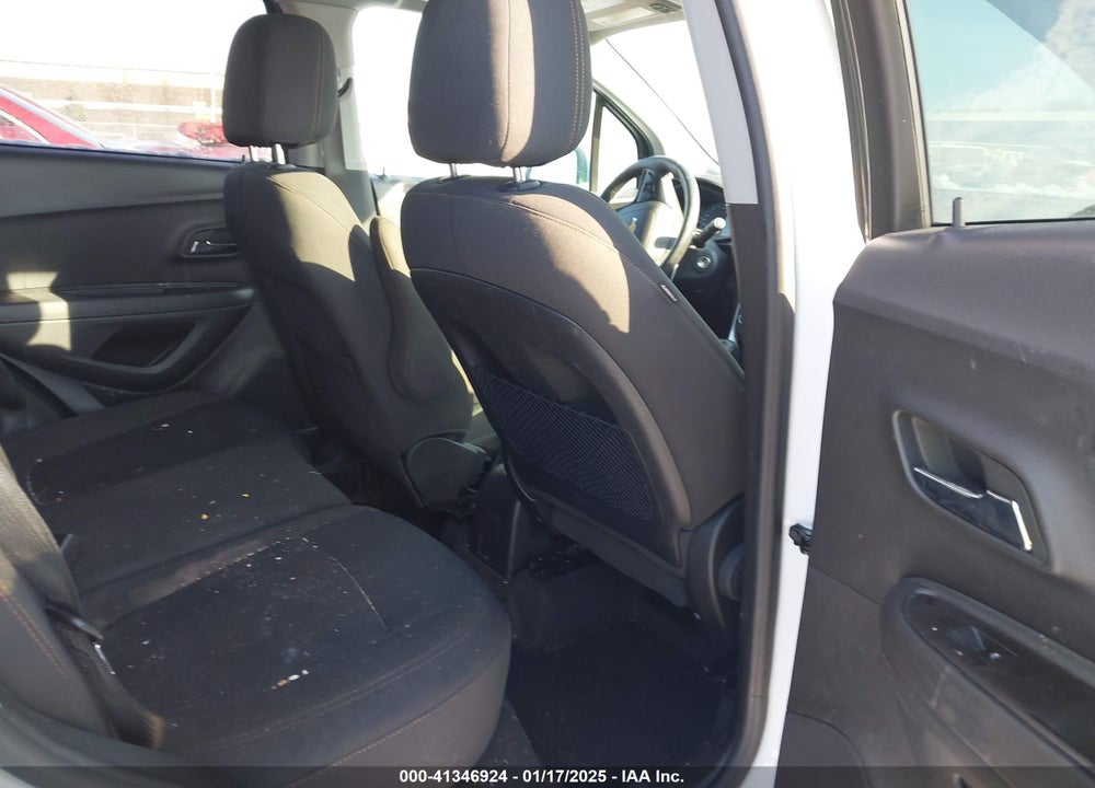 2020 CHEVROLET TRAX AWD LS VIN: KL7CJNSB3LB019976