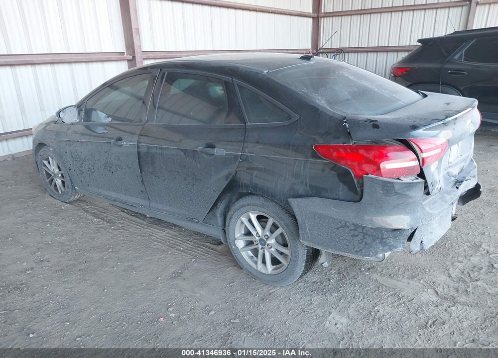 2015 FORD FOCUS VIN: 1FADP3F27FL232230