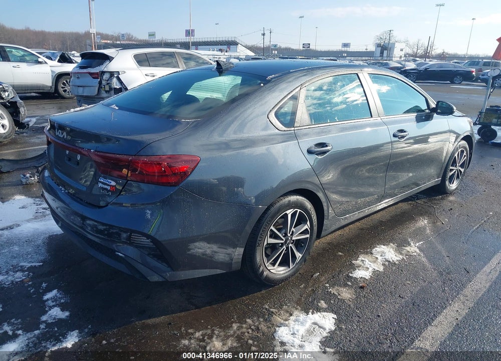 2024 KIA FORTE VIN: 3KPF24AD2RE709398