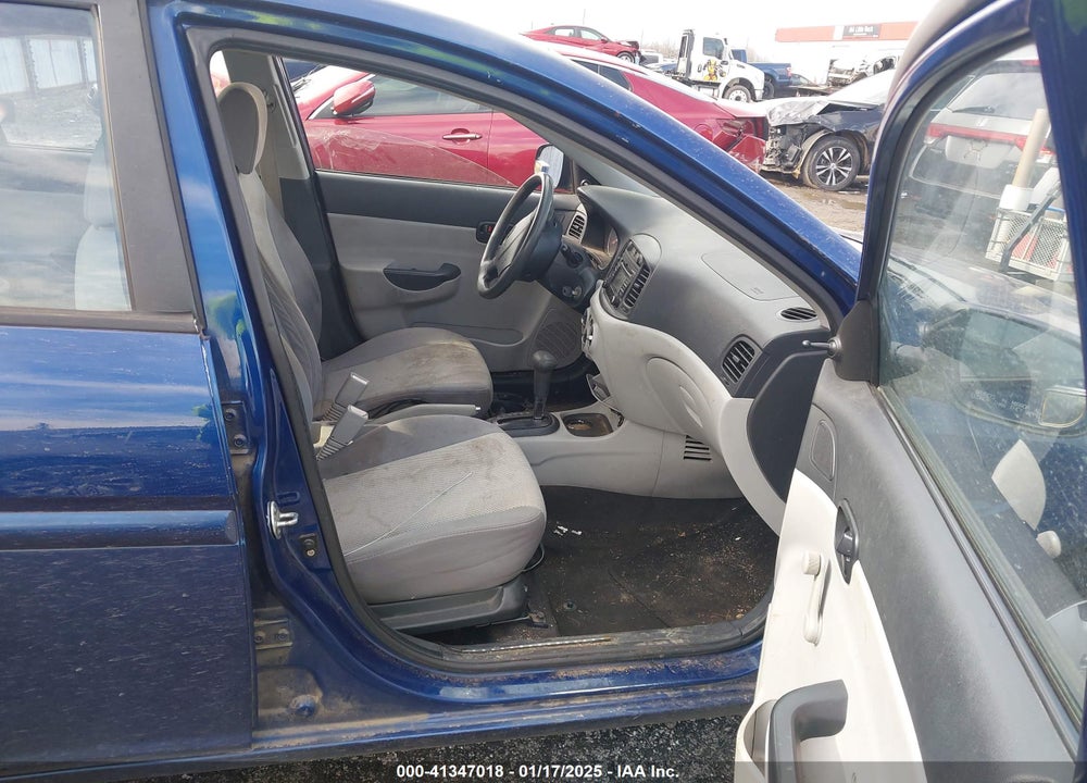 2011 HYUNDAI ACCENT VIN: KMHCN4ACXBU573459