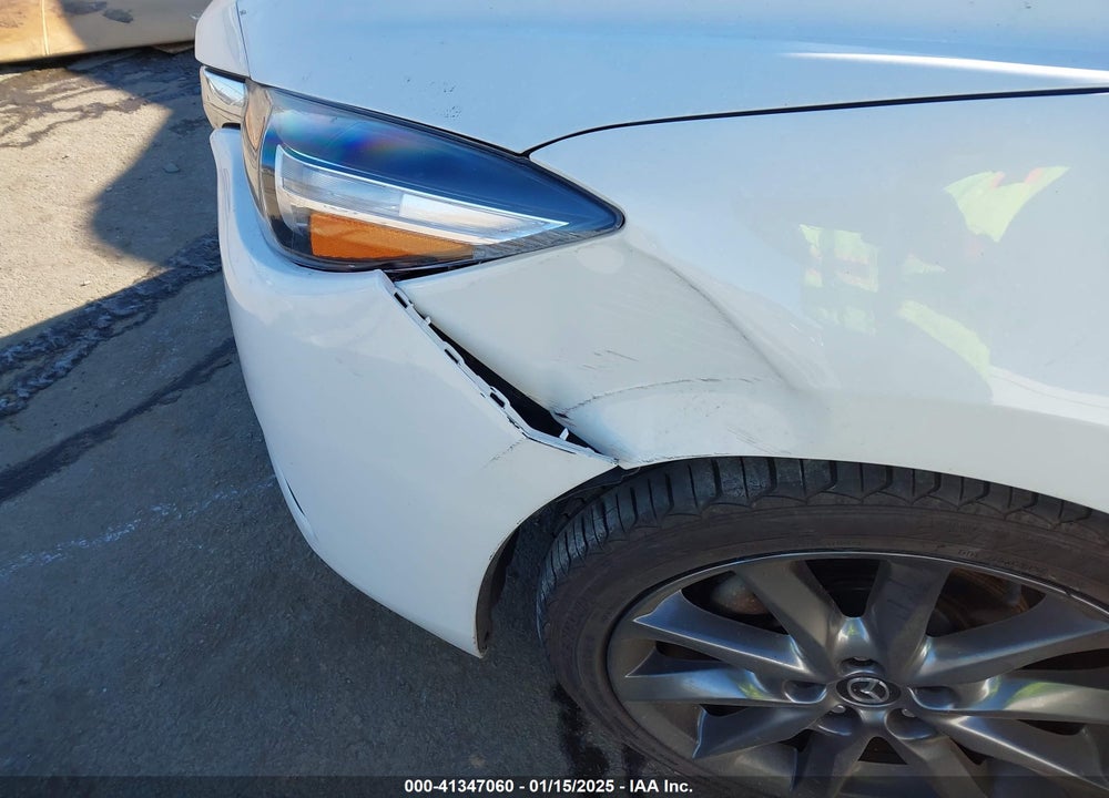 2018 MAZDA 3 TOURING VIN: 3MZBN1L31JM185077