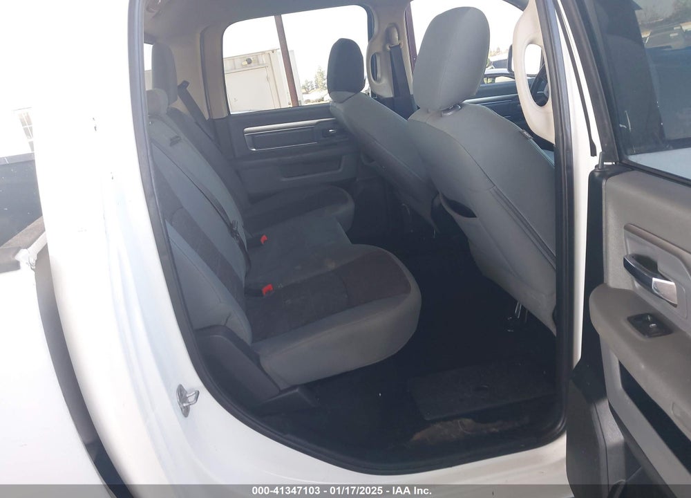 2013 RAM 1500 BIG HORN VIN: 1C6RR6TT0DS665570