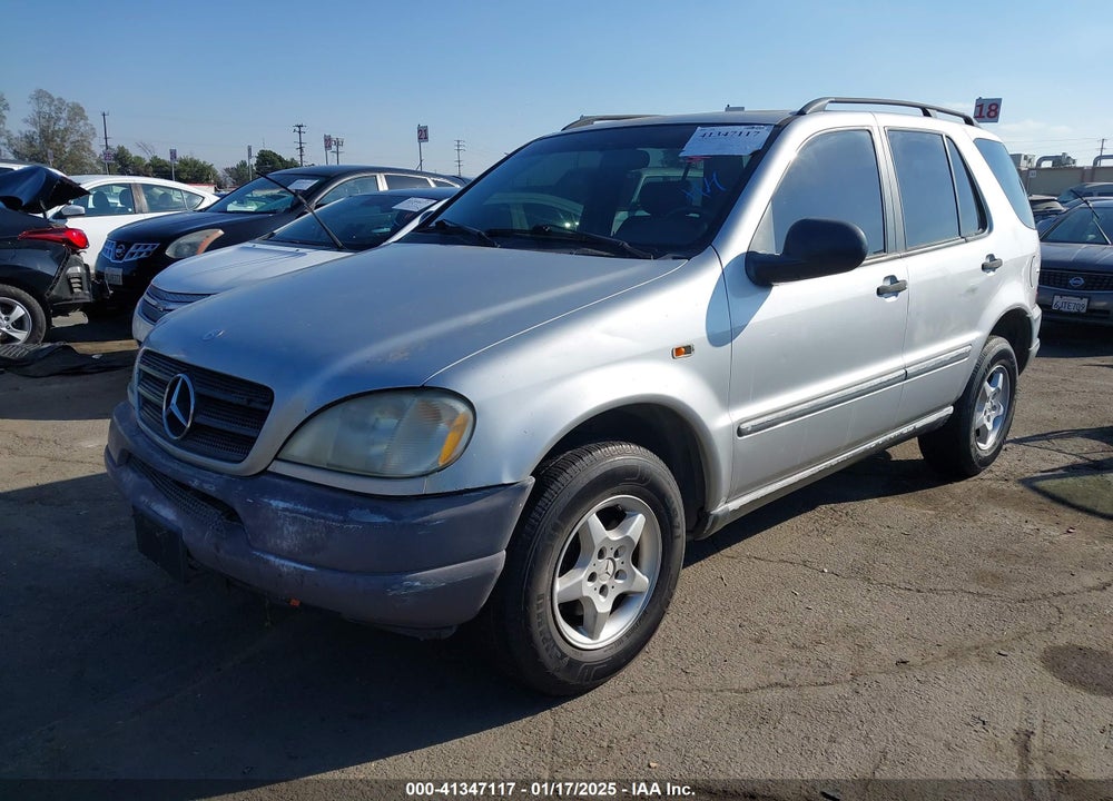 1998 MERCEDES-BENZ ML 320 CLASSIC VIN: 4JGAB54E2WA023179
