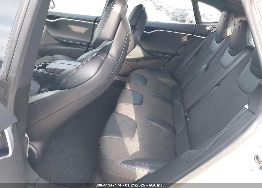 2017 TESLA MODEL S VIN: 5YJSA1E21HF202218