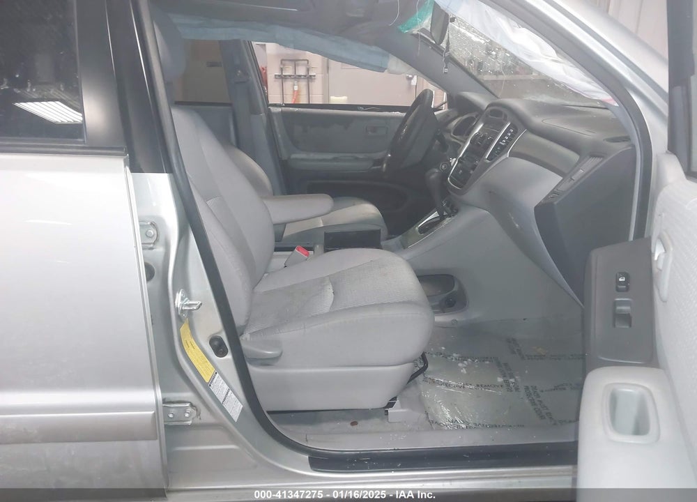 2005 TOYOTA HIGHLANDER V6 VIN: JTEEP21A150067715