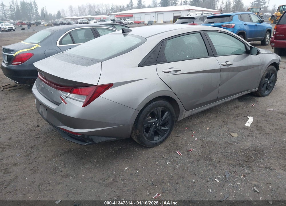 2023 HYUNDAI ELANTRA VIN: KMHLM4AG9PU528171