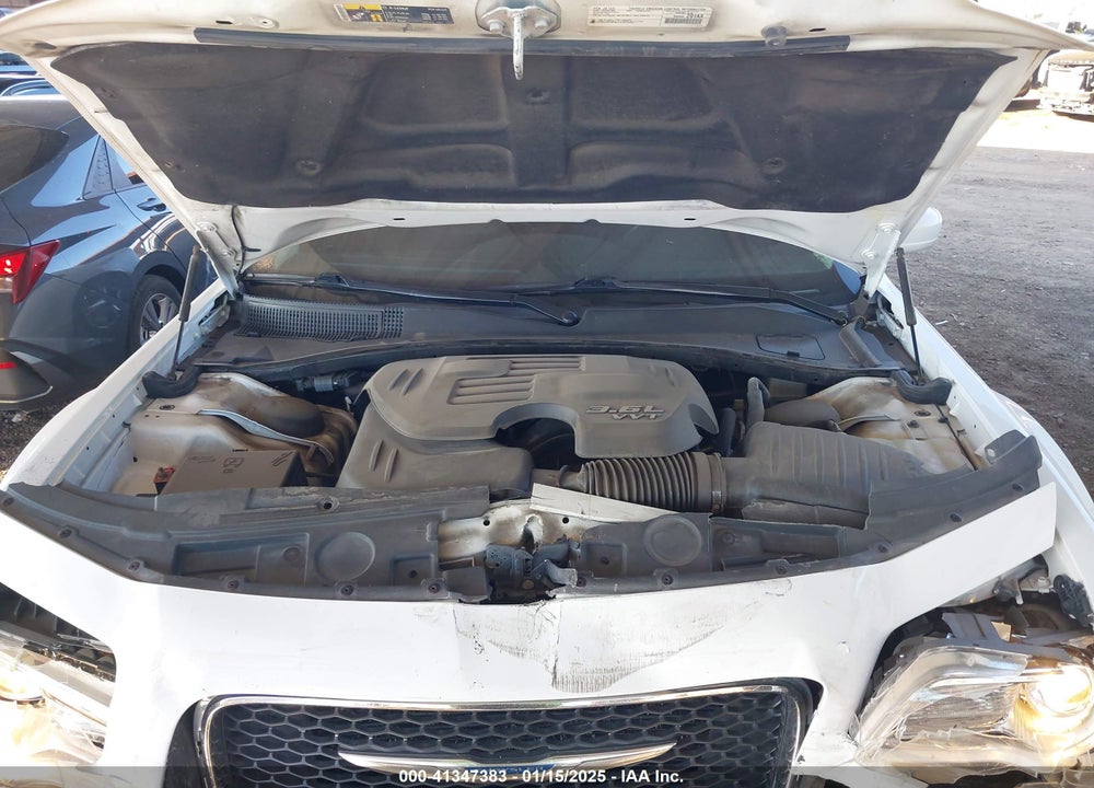 2018 CHRYSLER 300 VIN: 2C3CCAAG3JH209028