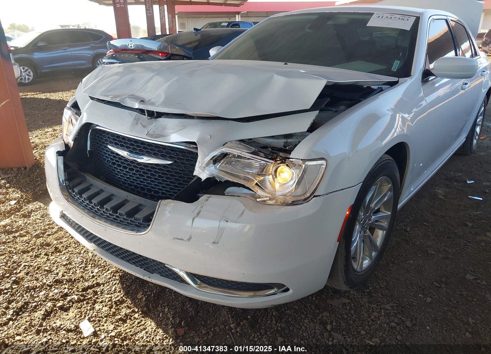 2018 CHRYSLER 300 VIN: 2C3CCAAG3JH209028
