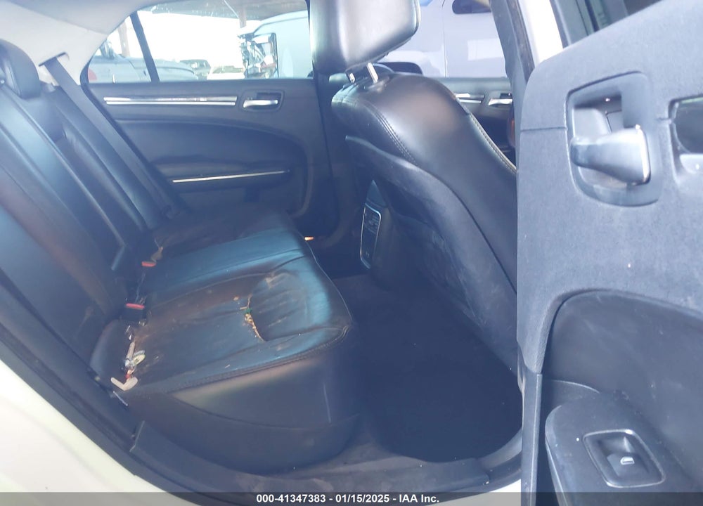 2018 CHRYSLER 300 VIN: 2C3CCAAG3JH209028