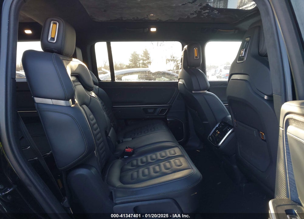 2023 RIVIAN R1S ADVENTURE VIN: 7PDSGABA4PN021293