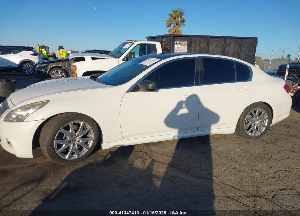 2011 INFINITI G37X VIN: JN1CV6AR8BM356659