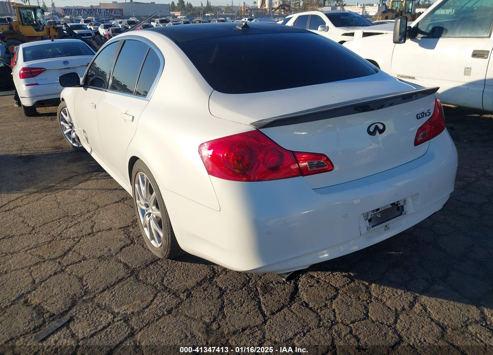 2011 INFINITI G37X VIN: JN1CV6AR8BM356659