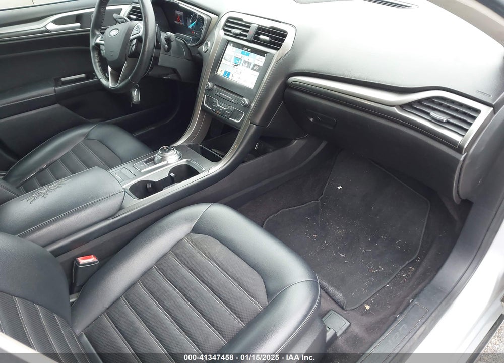 2017 FORD FUSION SE VIN: 3FA6P0HD8HR251959