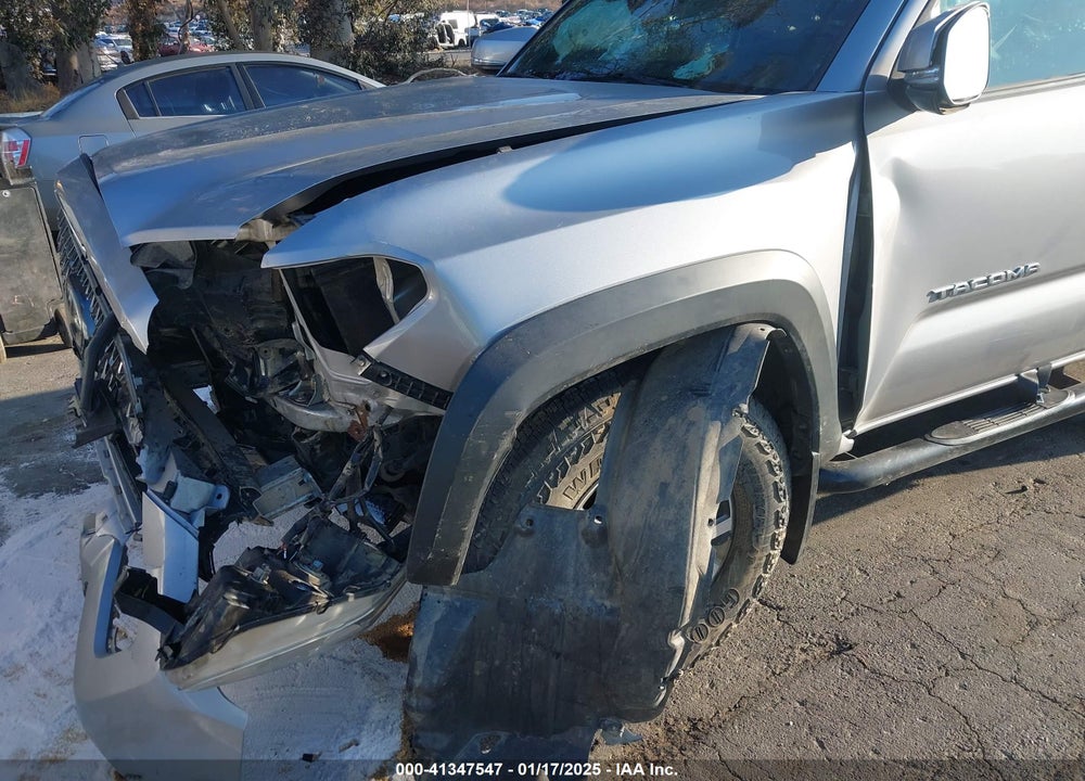 2019 TOYOTA TACOMA VIN: 3TMCZ5AN1KM198629