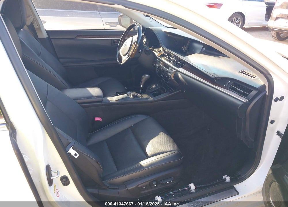 2015 LEXUS ES 350 VIN: JTHBK1GG1F2179639