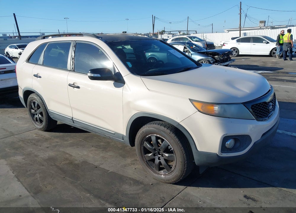 2012 KIA SORENTO LX VIN: 5XYKT4A66CG212801