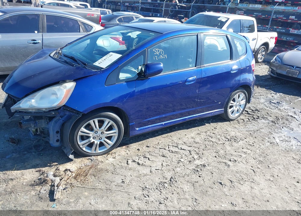 2010 HONDA FIT SPORT VIN: JHMGE8H42AC012591