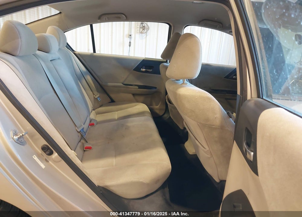 2013 HONDA ACCORD VIN: 1HGCR2F32DA113224