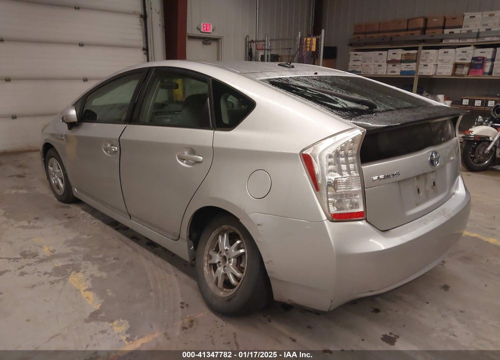 2011 TOYOTA PRIUS TWO VIN: JTDKN3DU3B1385365