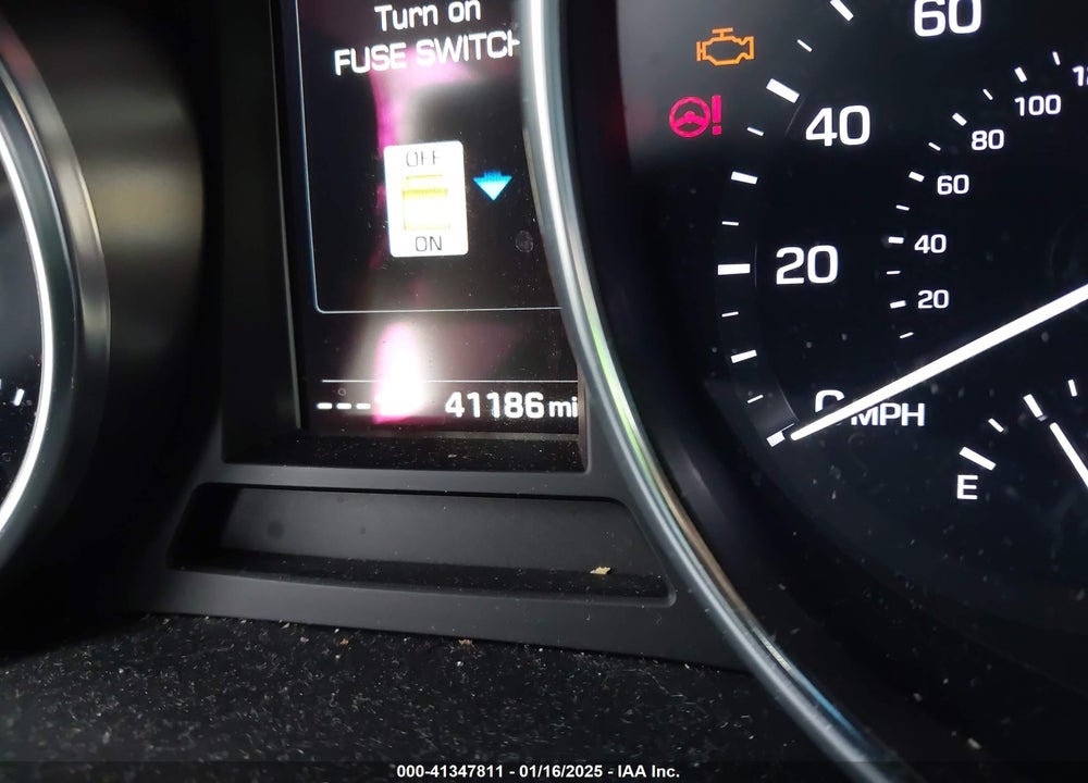 2018 HYUNDAI SANTA FE SE ULTIMATE VIN: KM8SR4HF6JU266238