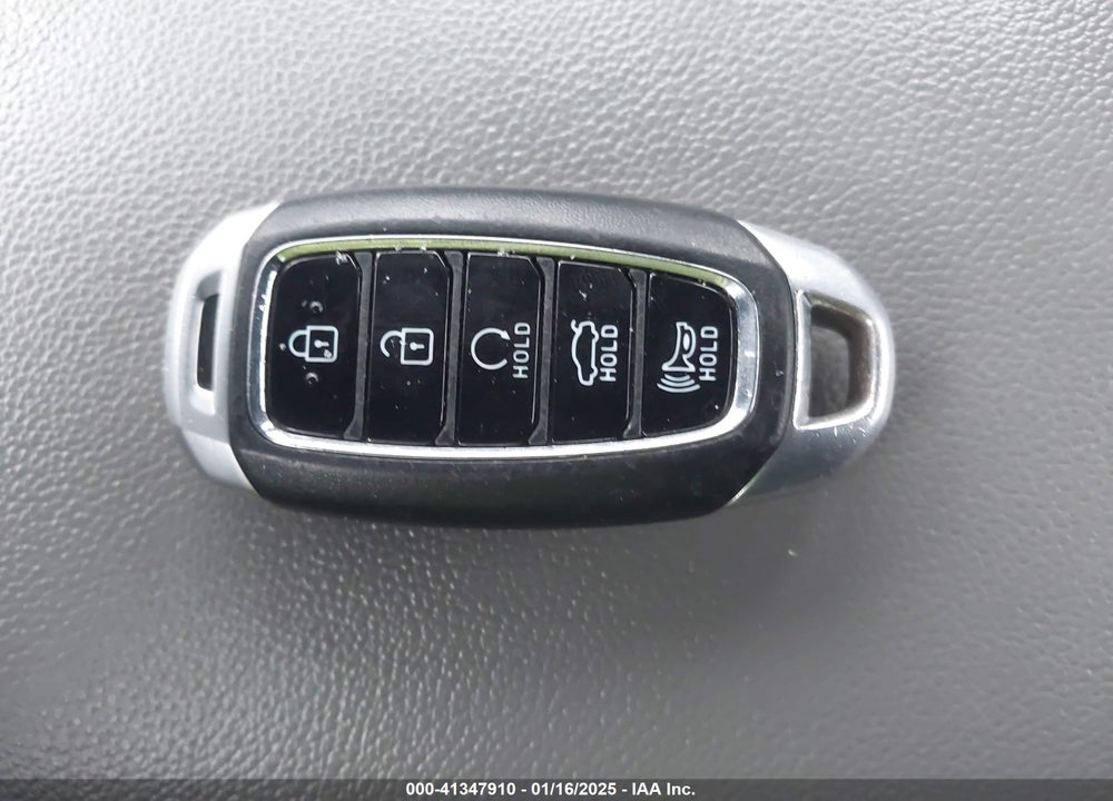 2022 HYUNDAI ELANTRA VIN: KMHLS4AG9NU298361