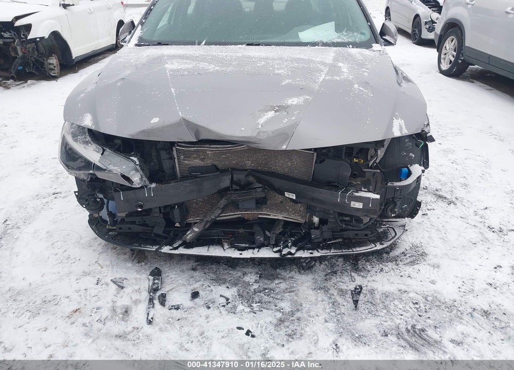 2022 HYUNDAI ELANTRA VIN: KMHLS4AG9NU298361
