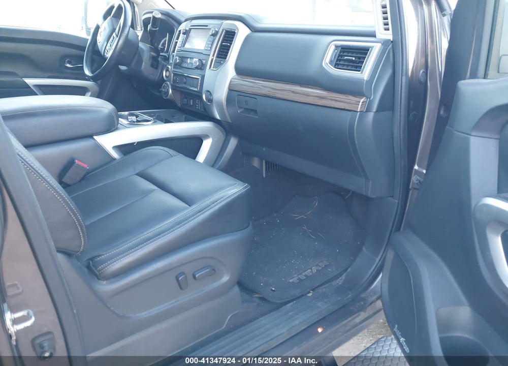 2016 NISSAN TITAN XD SL DIESEL VIN: 1N6BA1F47GN504061