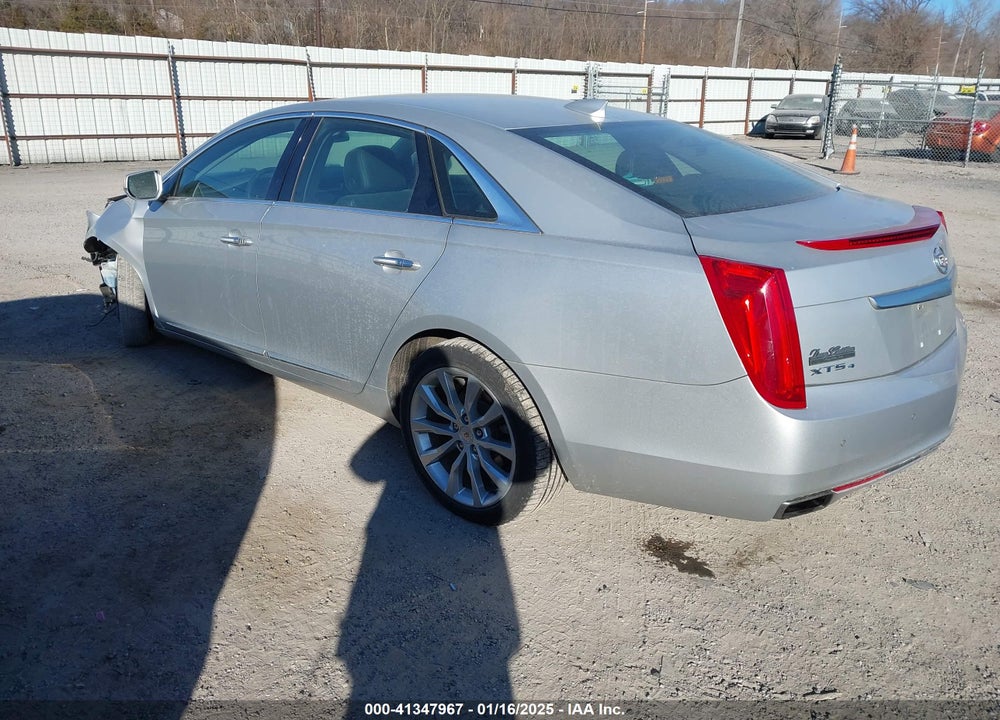 2015 CADILLAC XTS VIN: 2G61N5S32F9273372