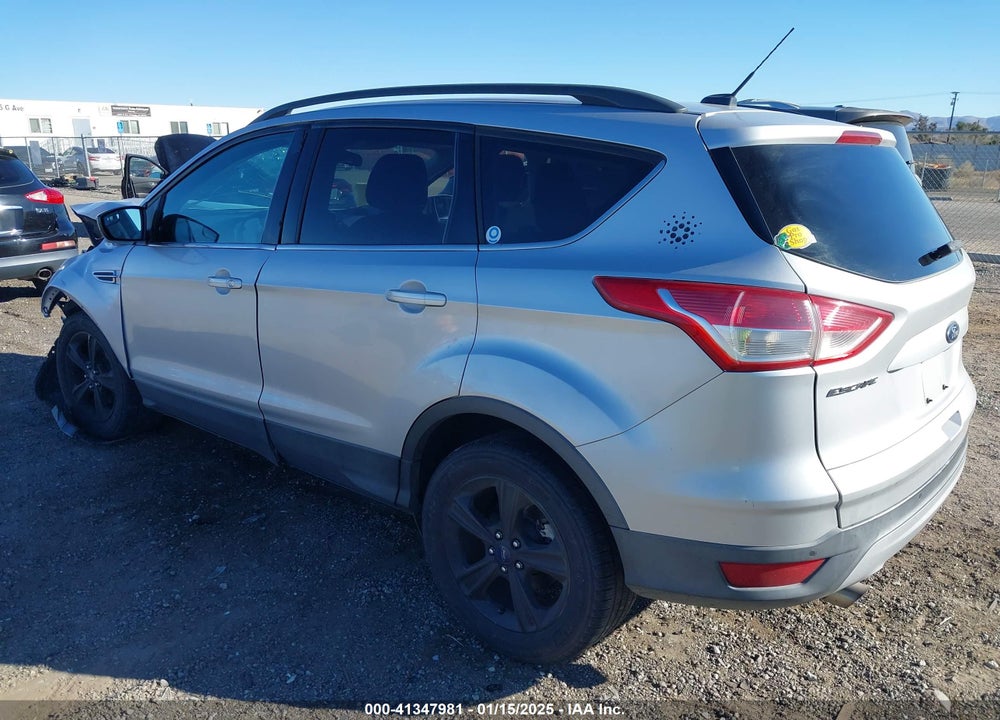 2015 FORD ESCAPE SE VIN: 1FMCU0GX2FUB07164