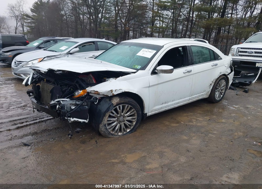 2011 CHRYSLER 200 VIN: 1C3BC2FB1BN614845