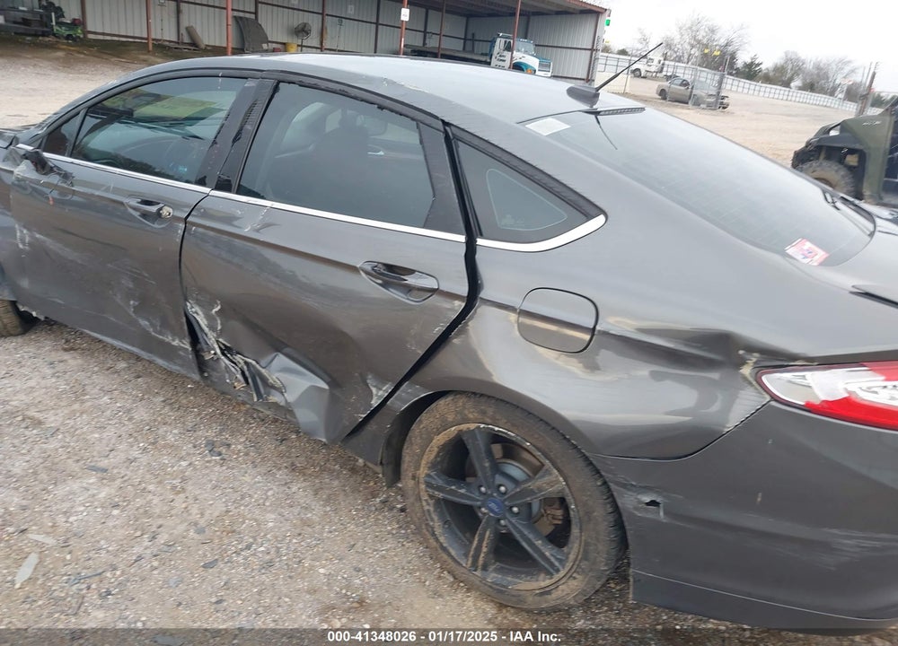 2016 FORD FUSION VIN: 3FA6P0H79GR163236