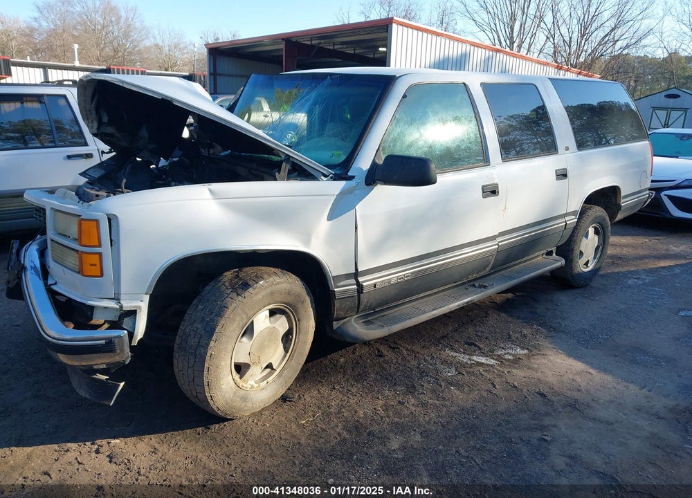 1999 GMC SUBURBAN 1500 SL VIN: 1GKFK16R6XJ744467