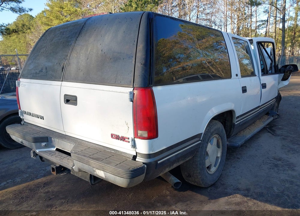 1999 GMC SUBURBAN 1500 SL VIN: 1GKFK16R6XJ744467