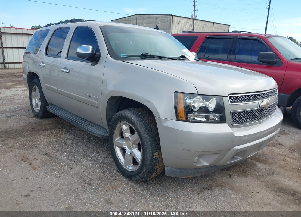 2008 CHEVROLET TAHOE LTZ VIN: 1GNFC13JX8R277832