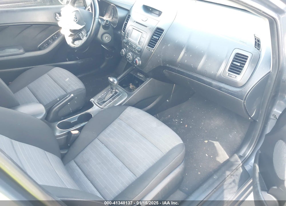 2016 KIA FORTE VIN: KNAFX4A87G5546175