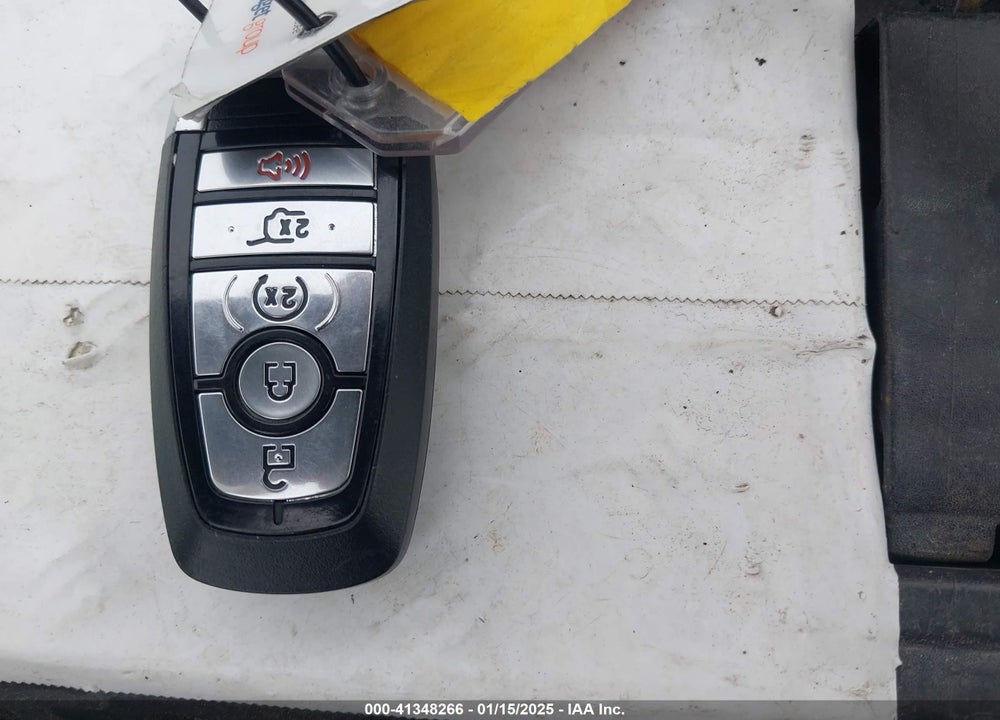 2023 FORD EXPLORER XLT VIN: 1FMSK8DH9PGB41244