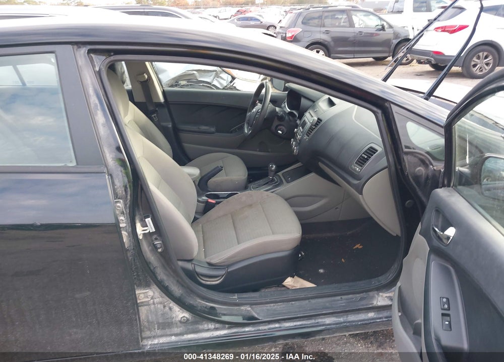 2014 KIA FORTE LX VIN: KNAFX4A65E5235601