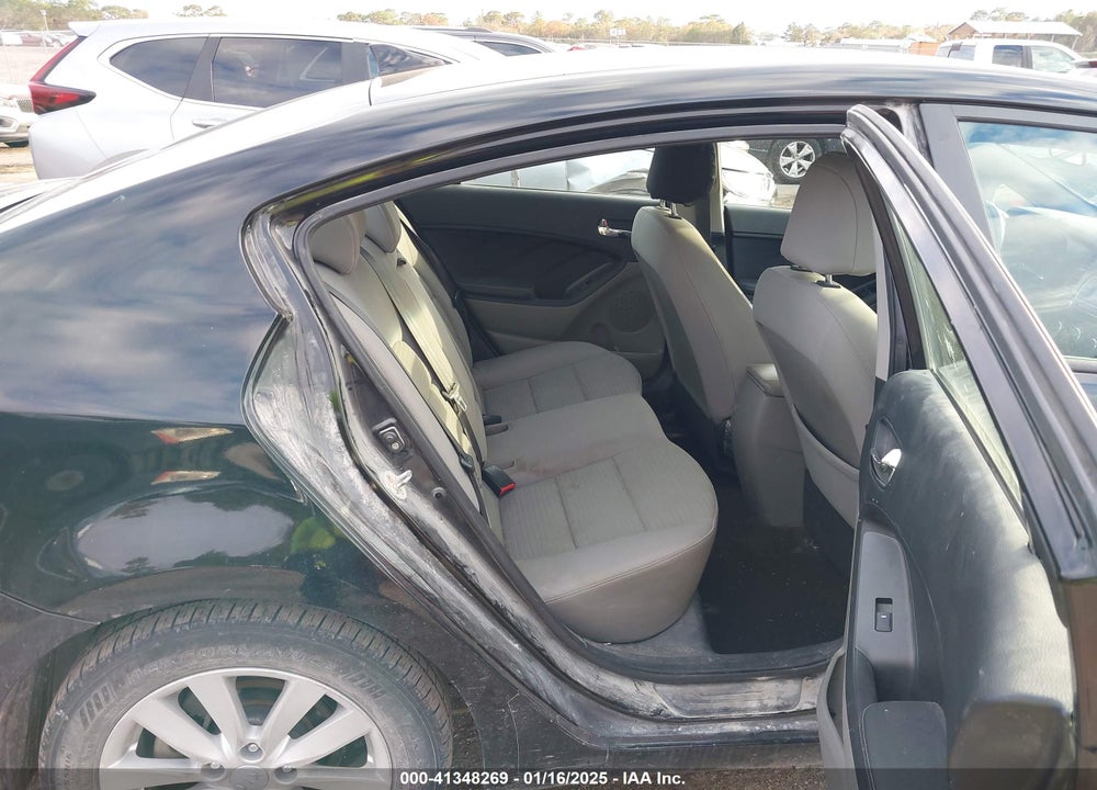 2014 KIA FORTE LX VIN: KNAFX4A65E5235601