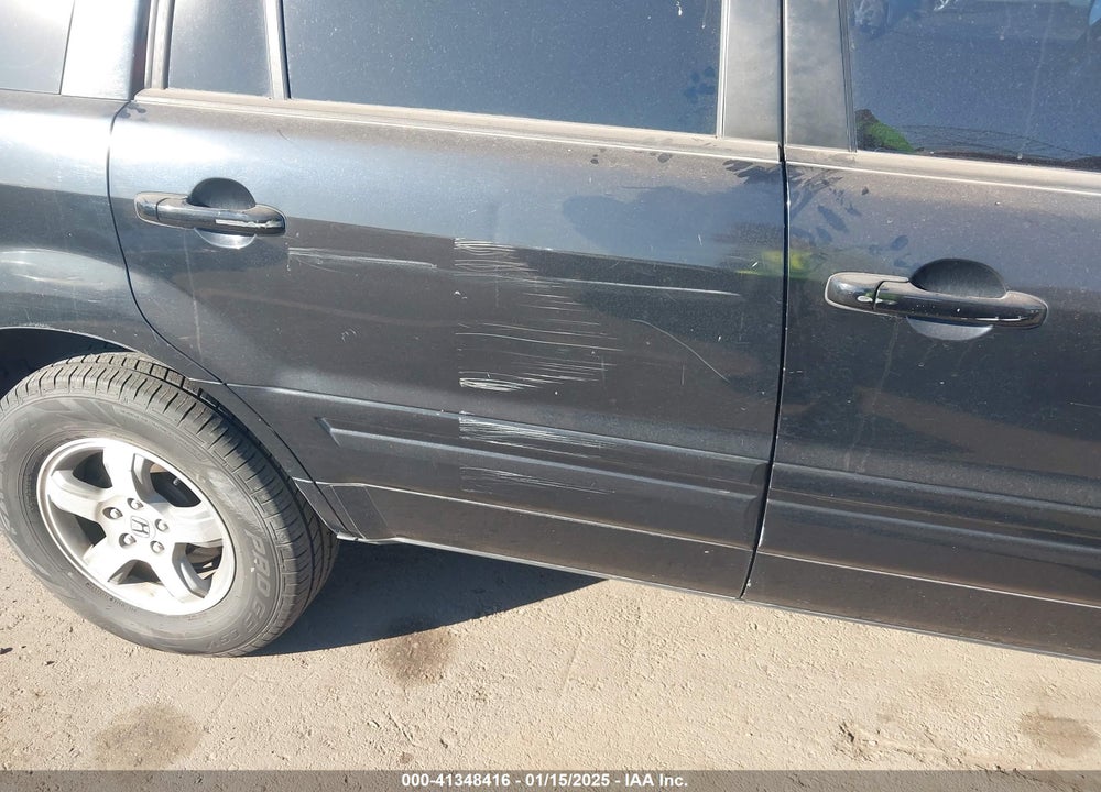 2006 HONDA PILOT EX VIN: 5FNYF28406B034390