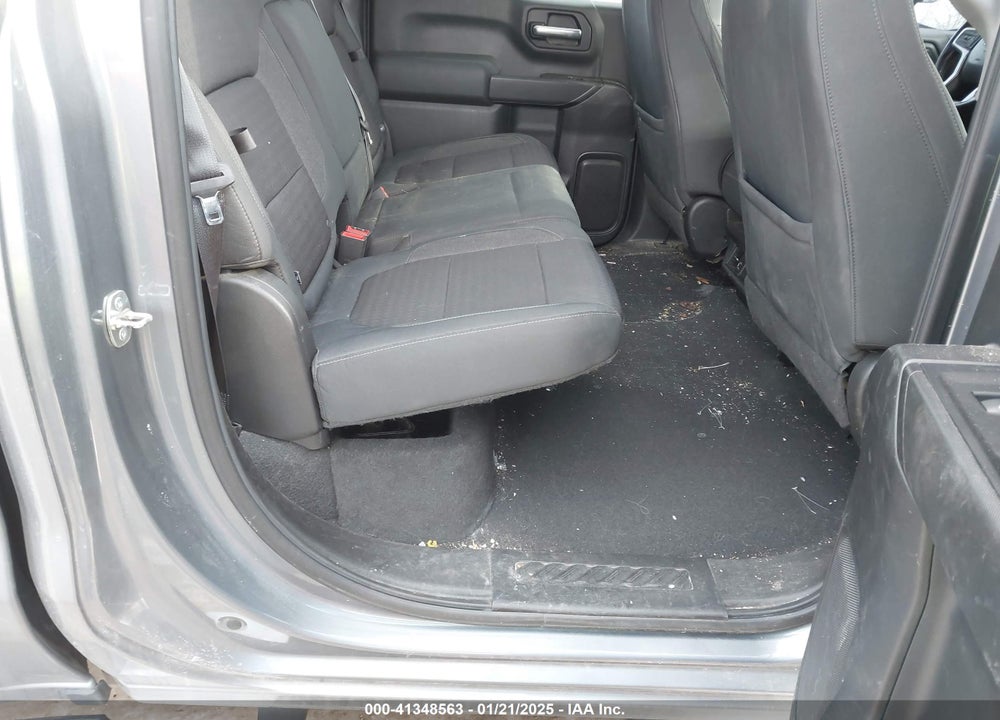 2019 CHEVROLET SILVERADO VIN: 1GCUYDED8KZ160204