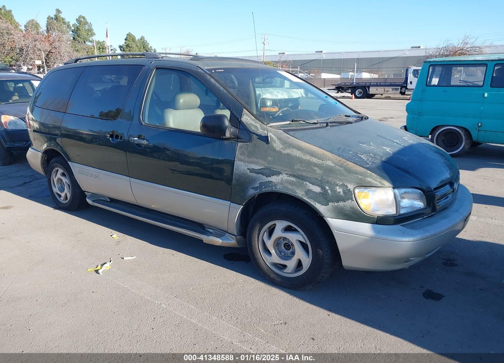 2000 TOYOTA SIENNA XLE VIN: 4T3ZF13C5YU306524