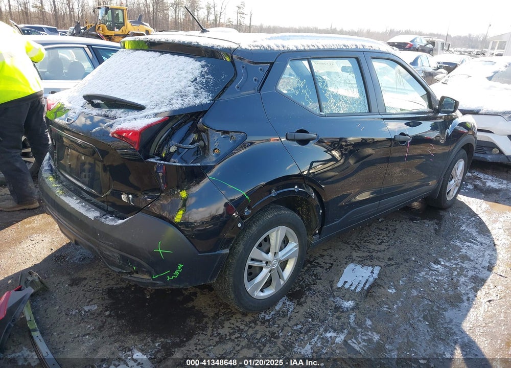 2018 NISSAN KICKS S VIN: 3N1CP5CU6JL537886