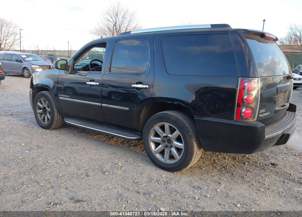 2009 GMC YUKON DENALI VIN: 1GKFK032X9R218980