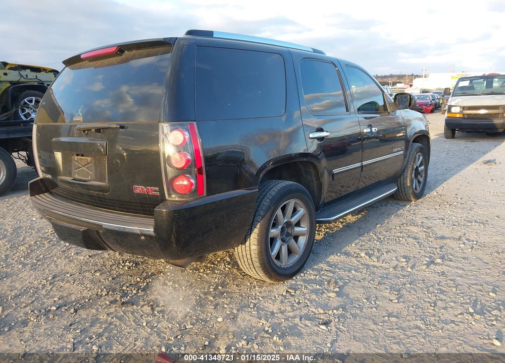 2009 GMC YUKON DENALI VIN: 1GKFK032X9R218980