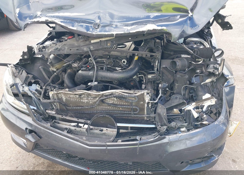 2014 MERCEDES-BENZ C VIN: WDDGJ4HBXEG202664