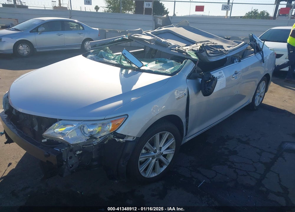 2014 TOYOTA CAMRY HYBRID XLE VIN: 4T1BD1FK0EU109145